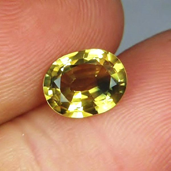 Blue Spot Natural Yellow Sapphire Nigeria 2.25 ct GL