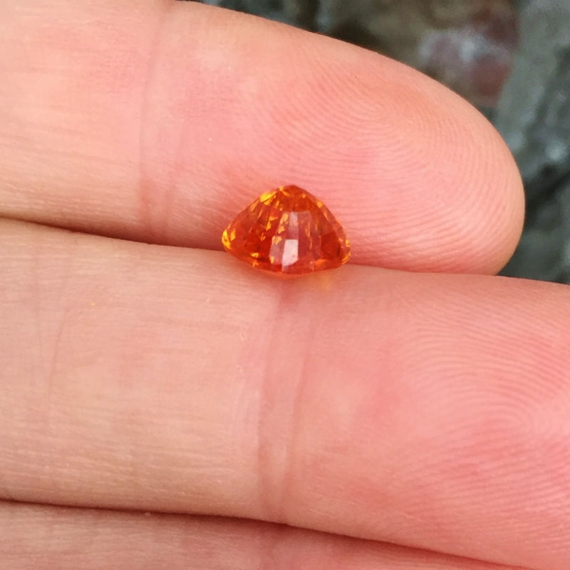 Fanta Orange! Best Mandarin Spessartite Garnet 3.20 ct GL