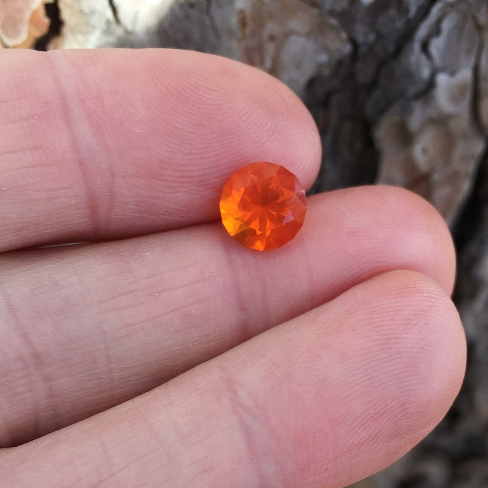 Fine Color & Cut! Faceted Orange Mexican Fire Opal! 1.59 ct