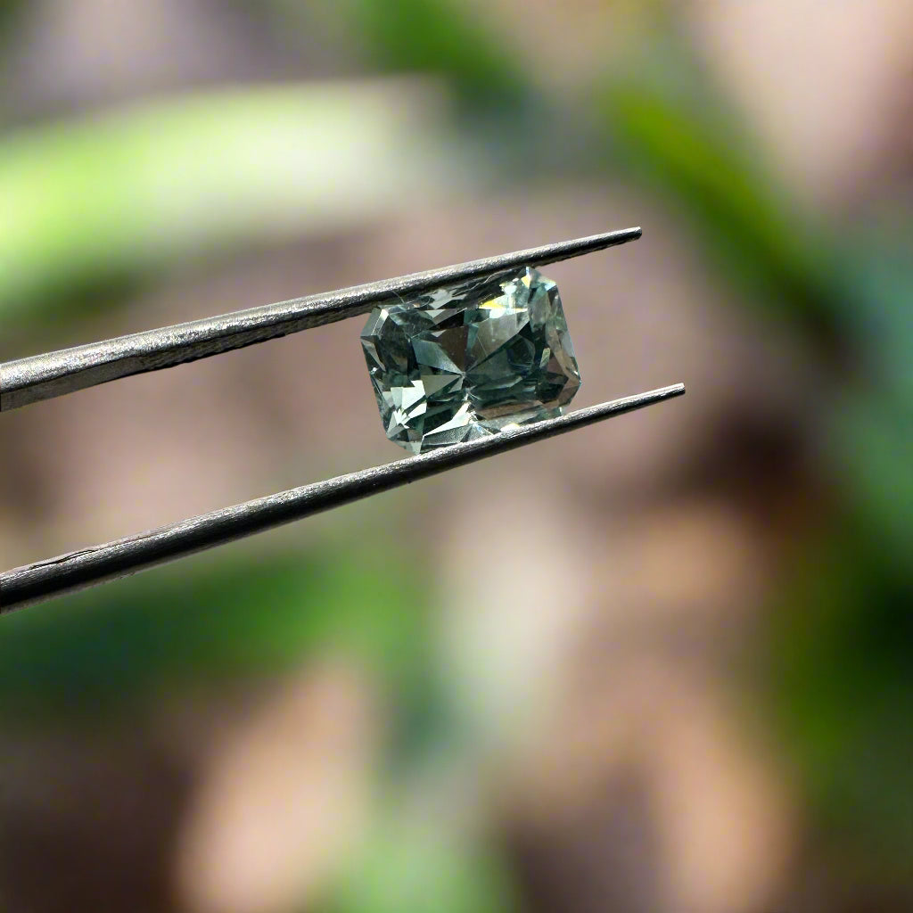 Very Pretty Precision Cut 1960's Brazilian Aquamarine 1.81 carats