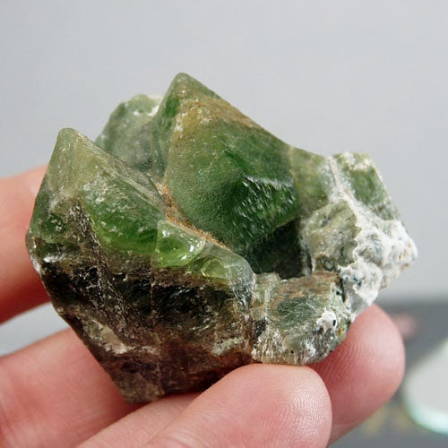 Fine Peridot Crystal Mineral Specimen Pakistan