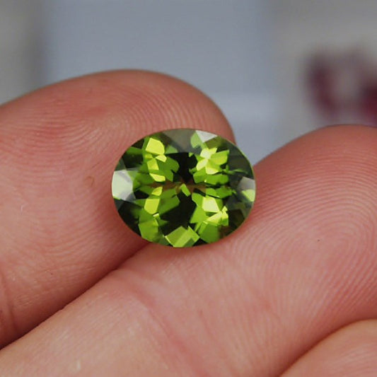 Bright & Pretty! San Carlos Arizona Peridot 4.48 ct