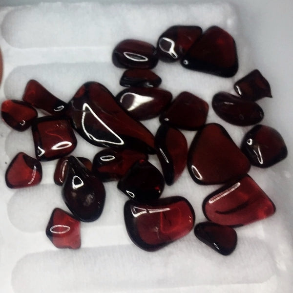 Tumble Polished Mozambique Pyrope Garnet 15 grams tw