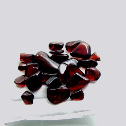 Tumble Polished Mozambique Pyrope Garnet 15 grams tw