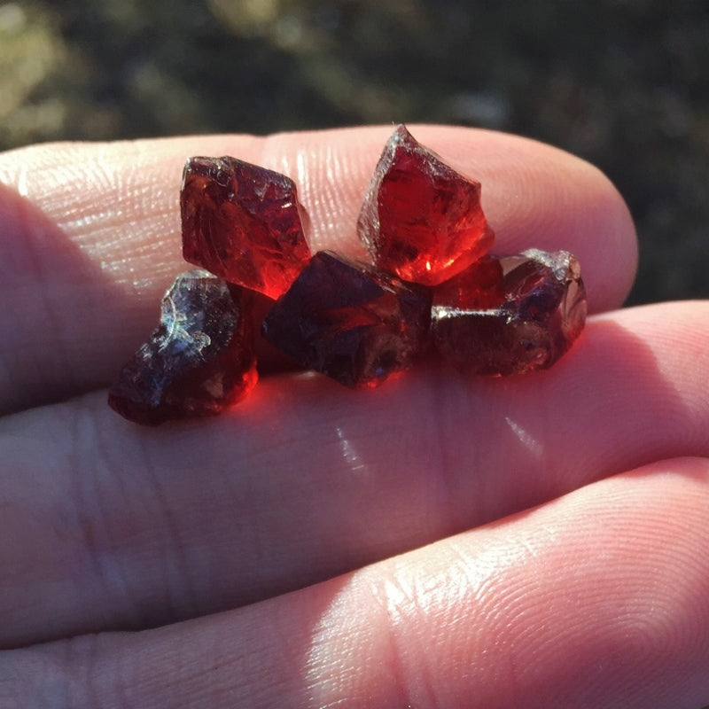 Quality! Pyrope Garnet Facet Rough Tanzania 34.79 Carat TW