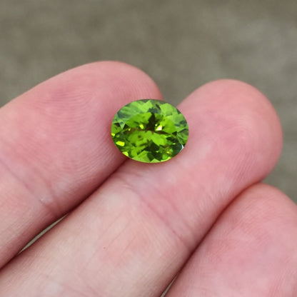 Bright & Pretty! San Carlos Arizona Peridot 5.44 ct