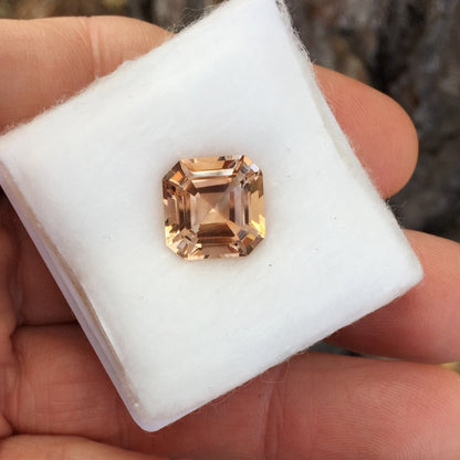 USA Cut! Natural Champagne Topaz Pakistan 9.63 Carats