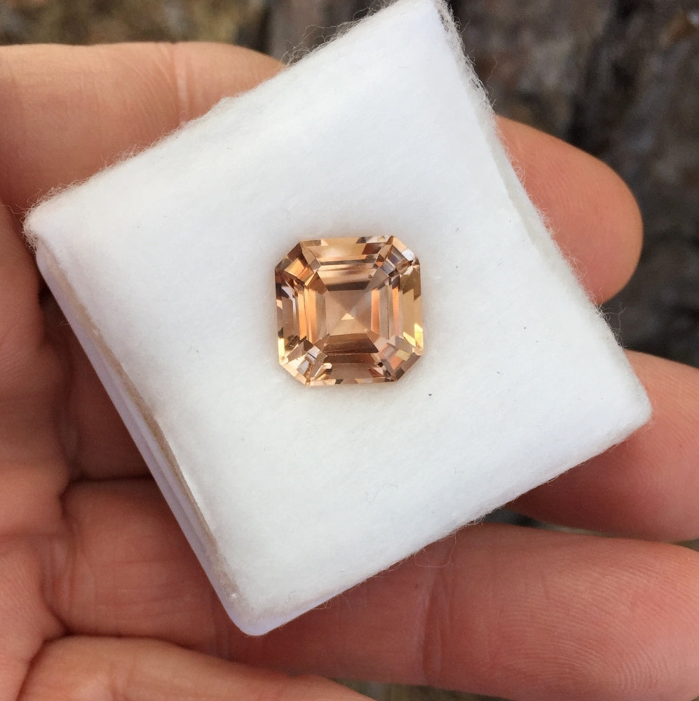 USA Cut! Natural Champagne Topaz Pakistan 9.63 Carats