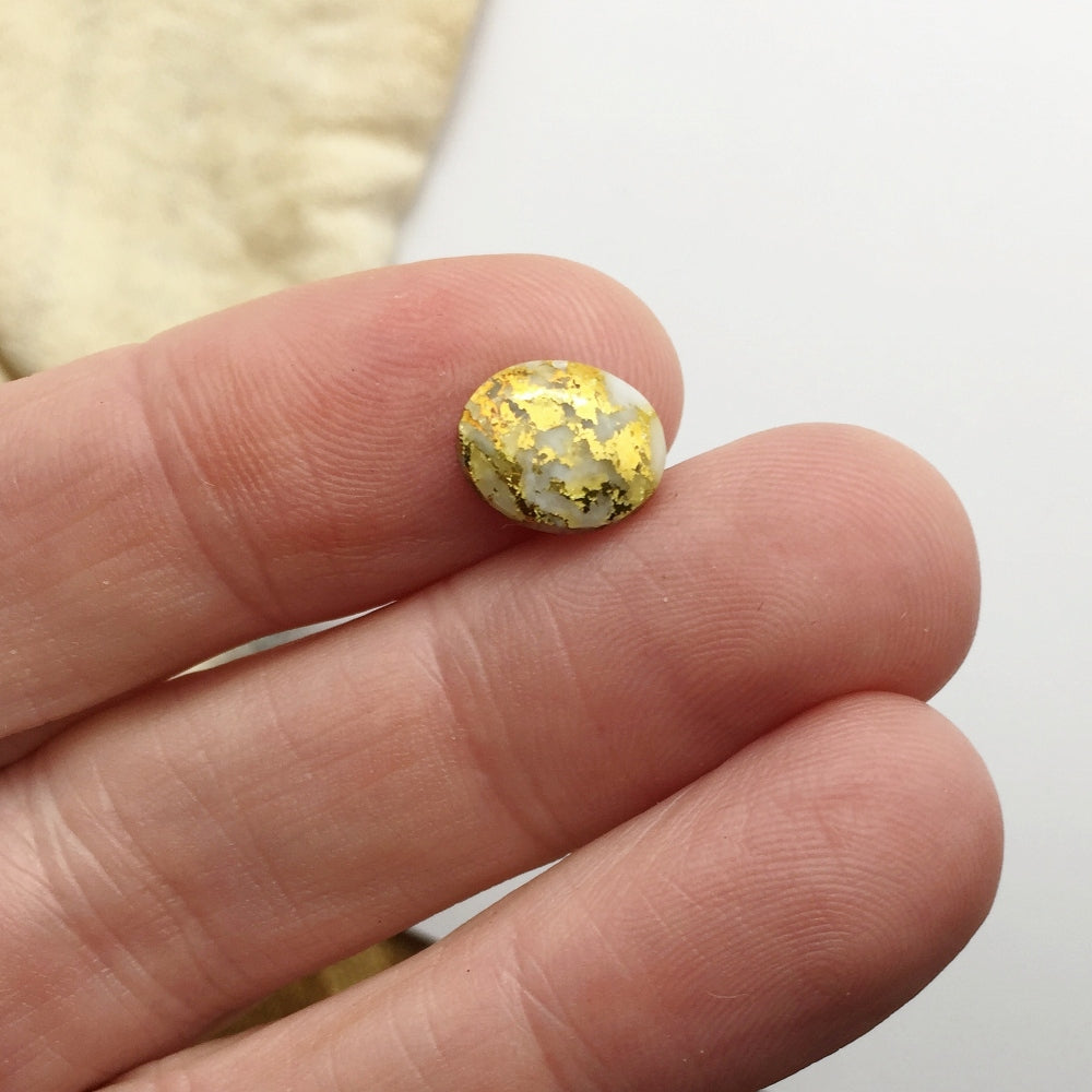 Super Rich Gold In Quartz Cabochon From California 4.75 Carats