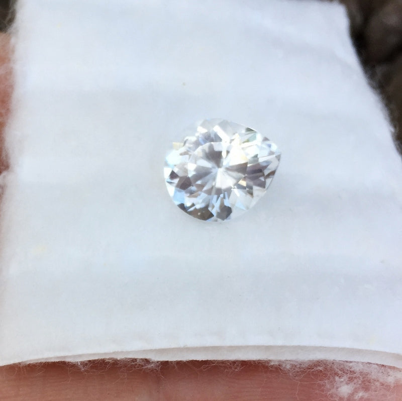 Fine Cutting Natural Rock Crystal Quartz 6.46 Carats