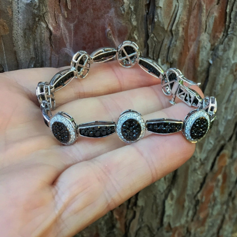 Quality 14kt White Gold Black & White Diamond Bracelet 8 Carats